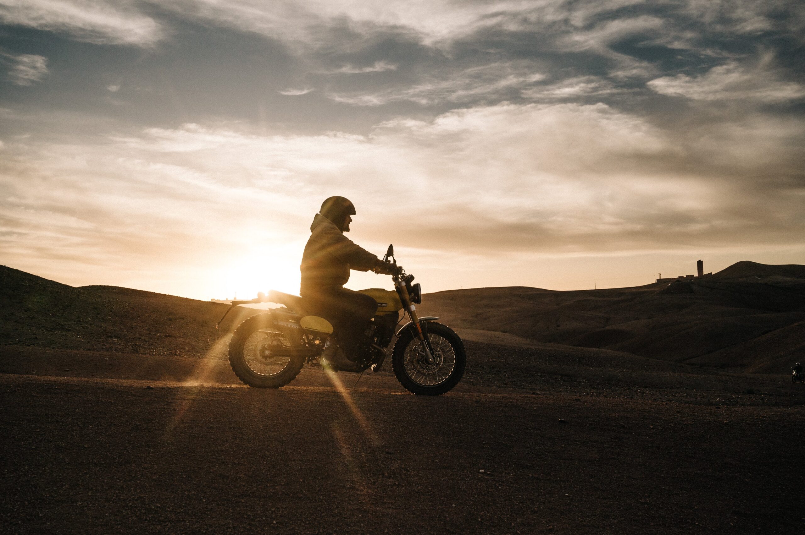 ADVENTURE SCRAMBLER, MARROC, MOTO, DESERT, VOYAGE, ROAD TRIP, CASABLANCA, CARCASSONNE, UNIQUE
