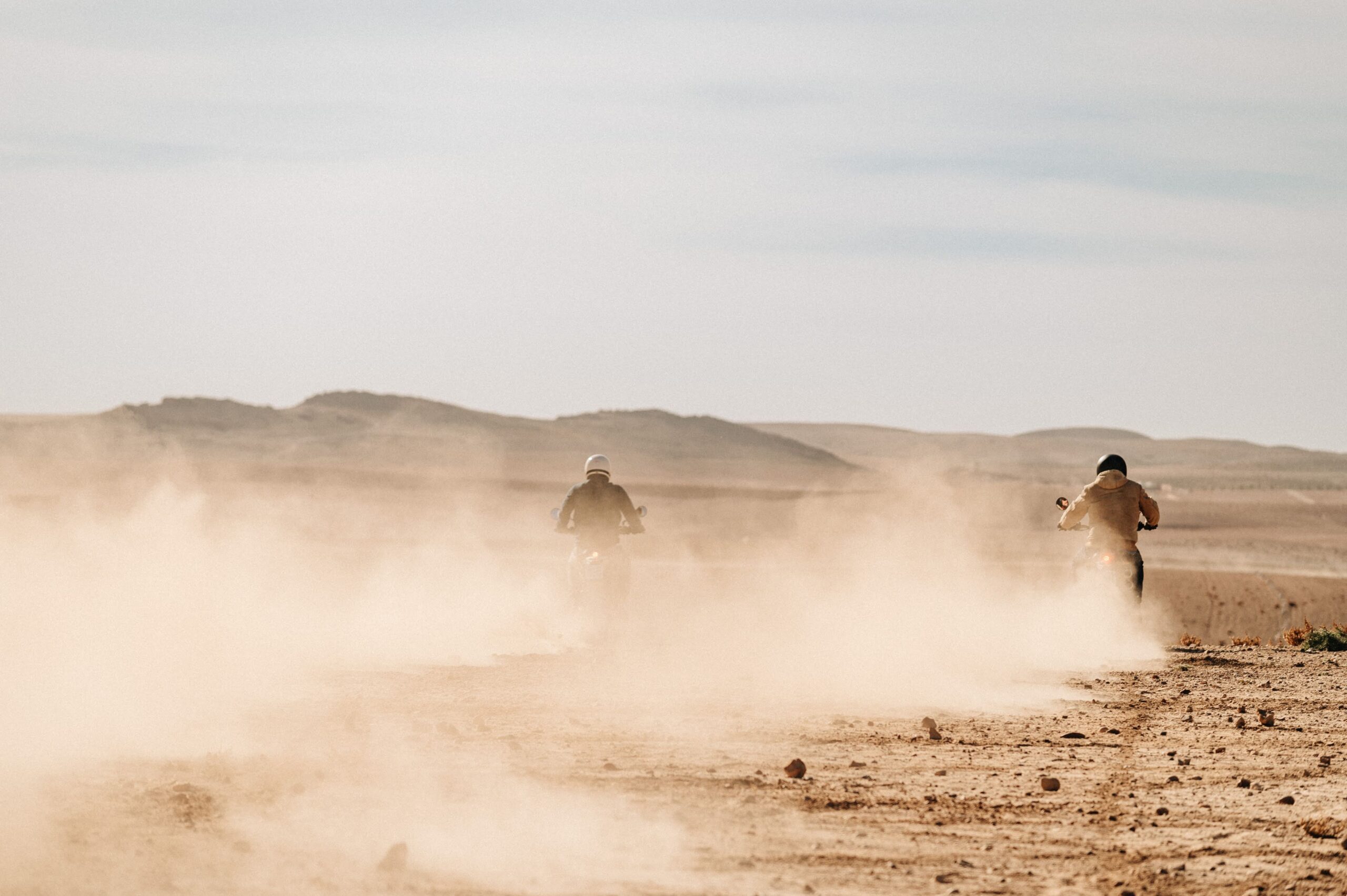 adventure-scrambler-roadtrip-moto-reservation-carcassonne-voyage